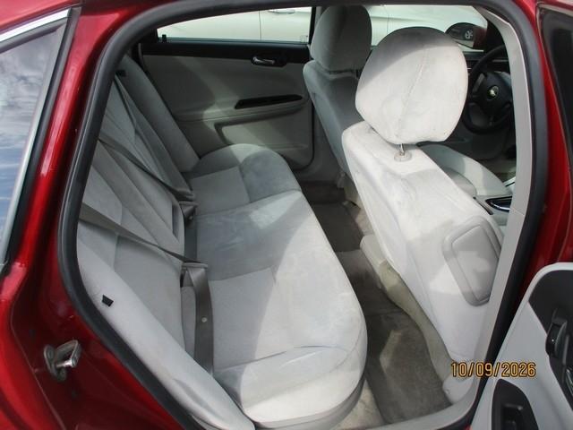 Chevrolet Impala Limited photo 11