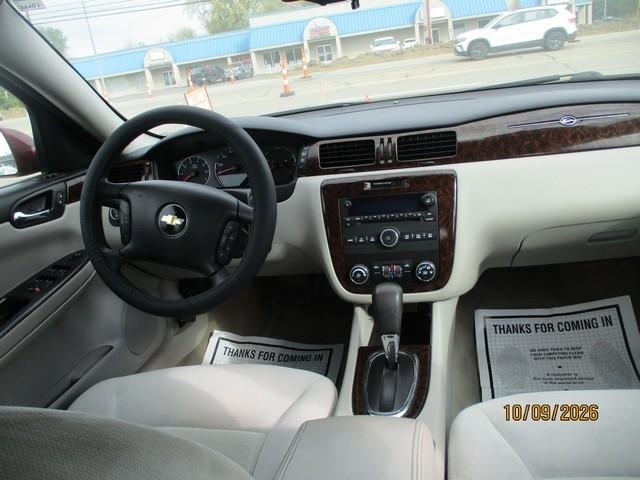 Chevrolet Impala Limited photo 12