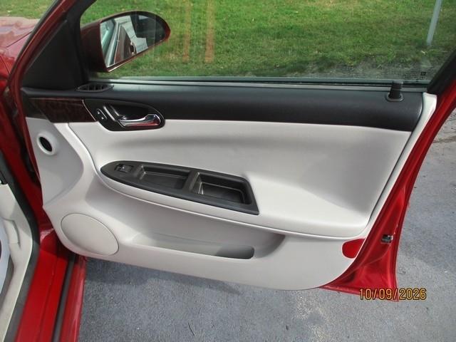 Chevrolet Impala Limited photo 15