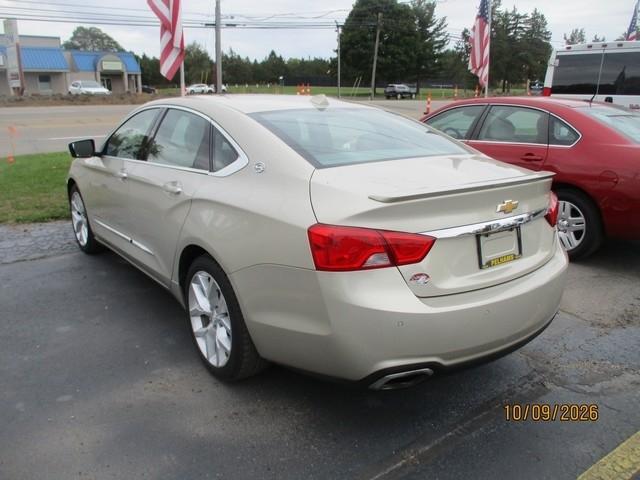 Chevrolet Impala photo 3