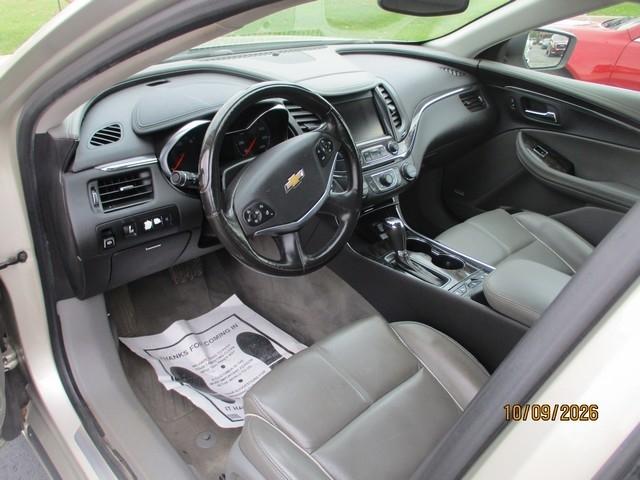 Chevrolet Impala photo 8