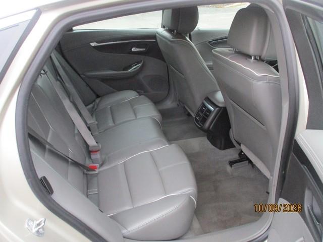 Chevrolet Impala photo 10