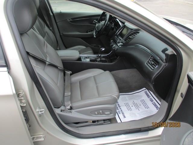 Chevrolet Impala photo 12