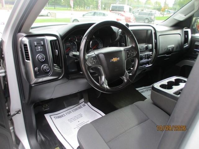 Chevrolet Silverado photo 9