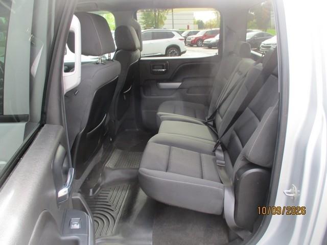 Chevrolet Silverado photo 10
