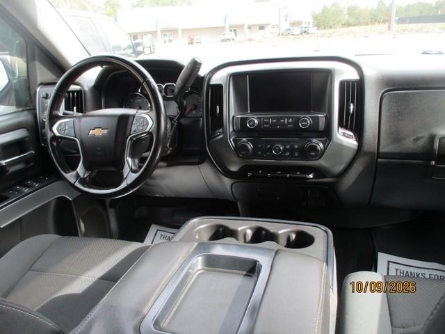 Chevrolet Silverado photo 13