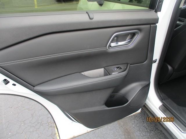 Nissan Rogue Platinum AWD 2026