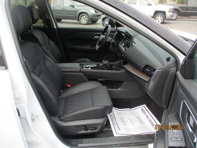 Nissan Rogue Platinum AWD 2026