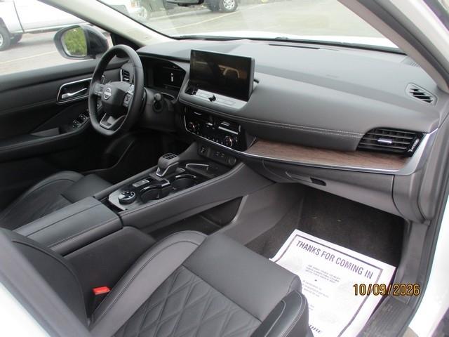 Nissan Rogue Platinum AWD 2026