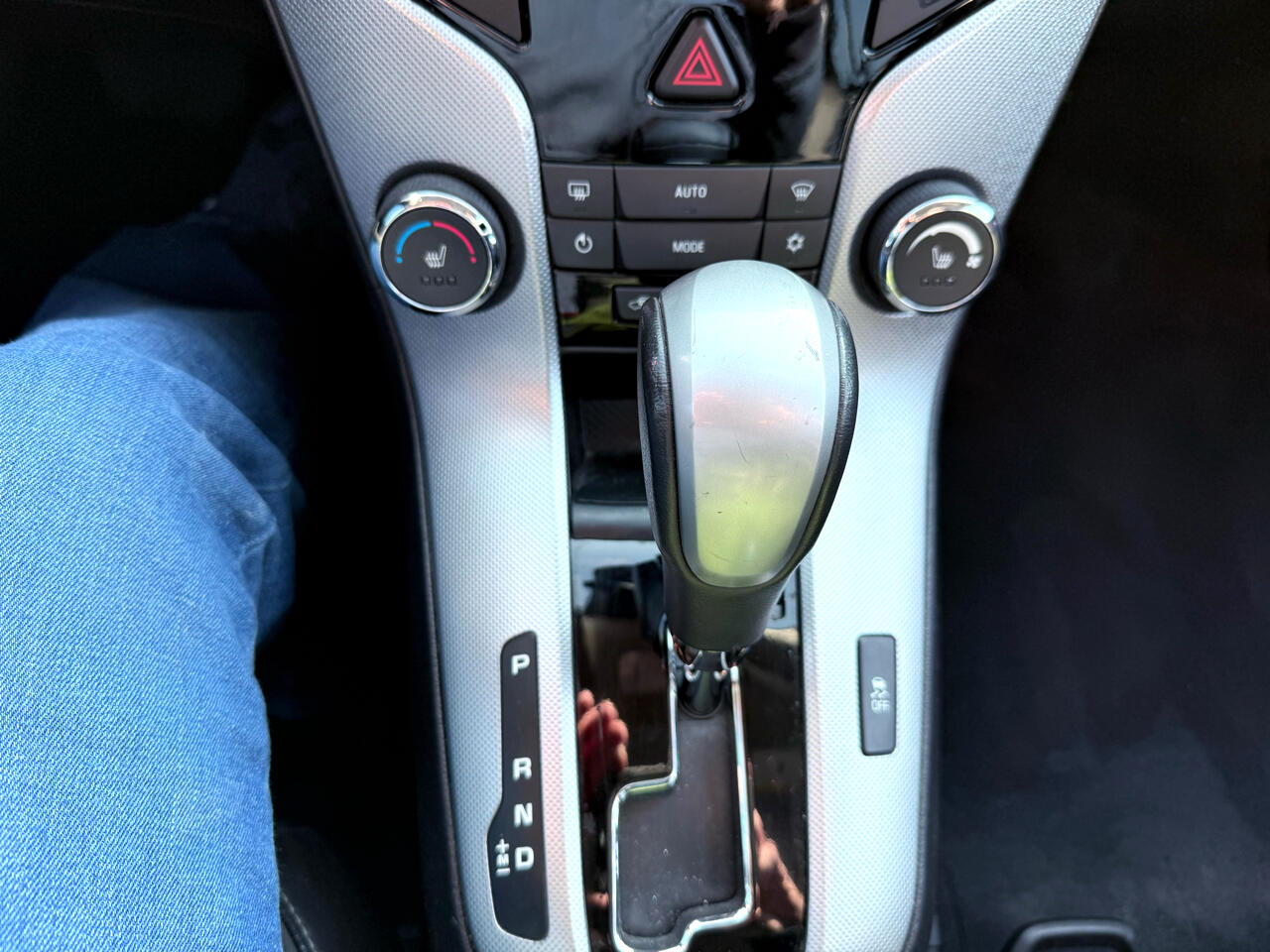 2016 Chevrolet Cruze LTZ photo 18