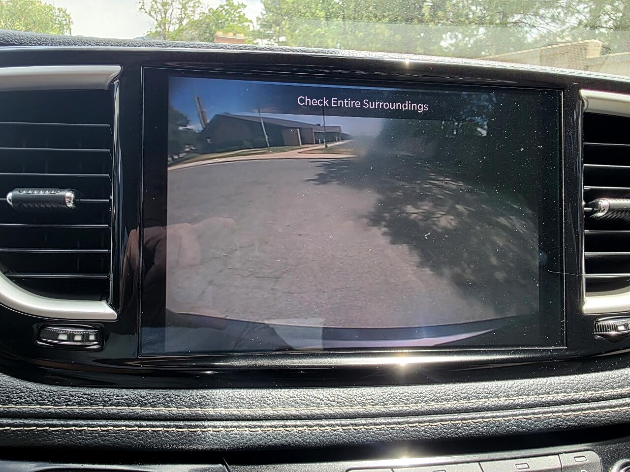2021 Chrysler Pacifica Touring L photo 22