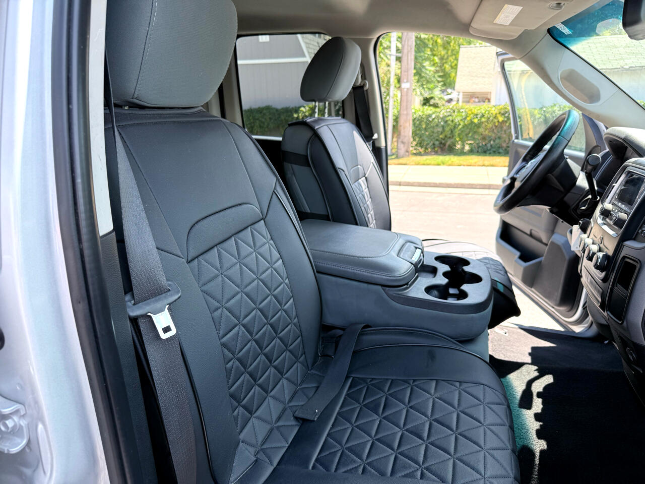 2015 Ram 1500 Tradesman photo 15