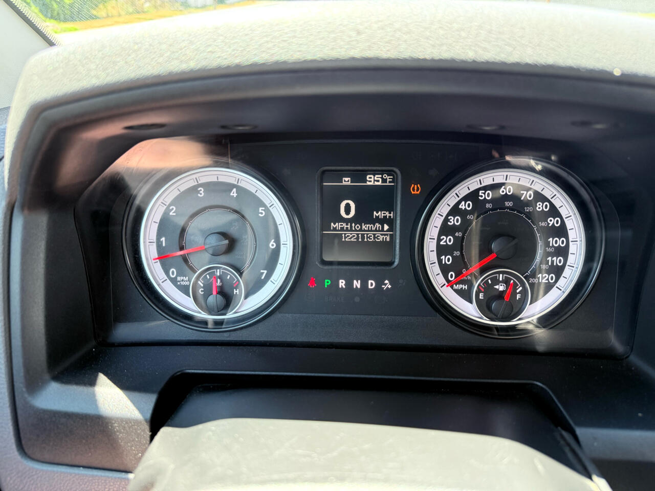 2015 Ram 1500 Tradesman photo 17