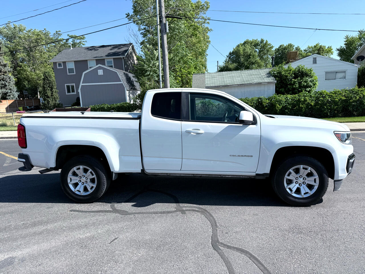 2021 Chevrolet Colorado LT photo 7