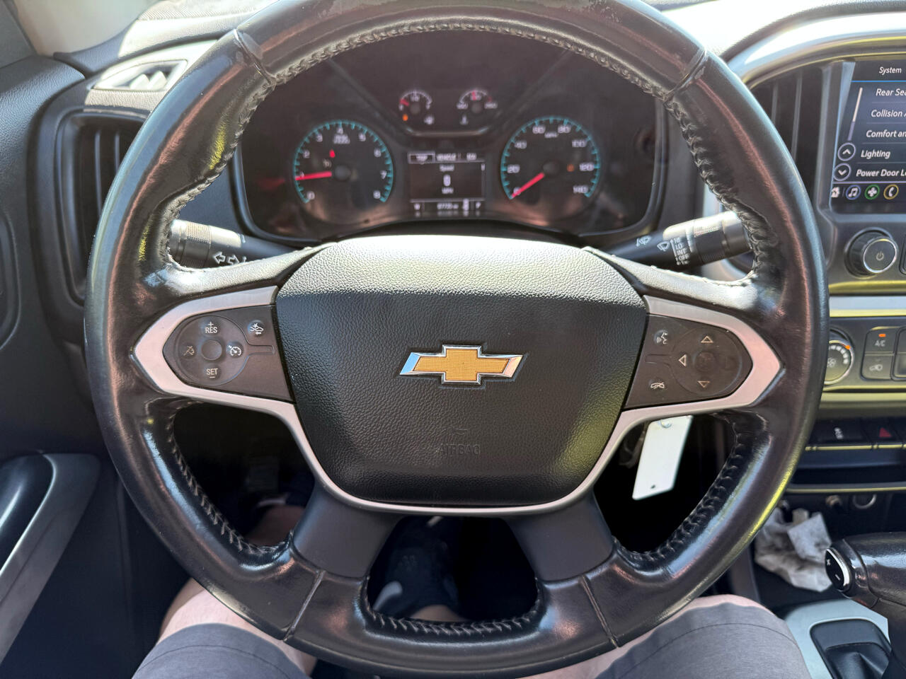 2021 Chevrolet Colorado LT photo 11