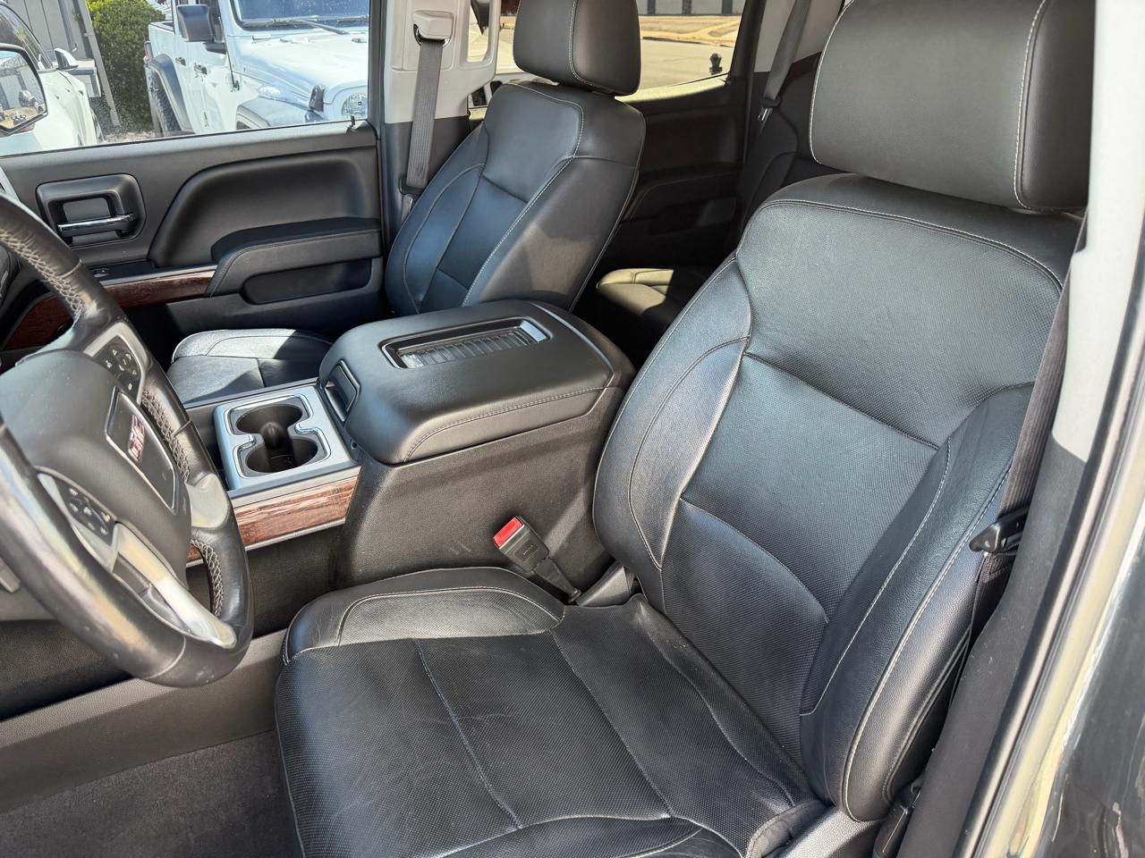 GMC Sierra 1500 4WD Crew Cab 143.5" SLT 2018