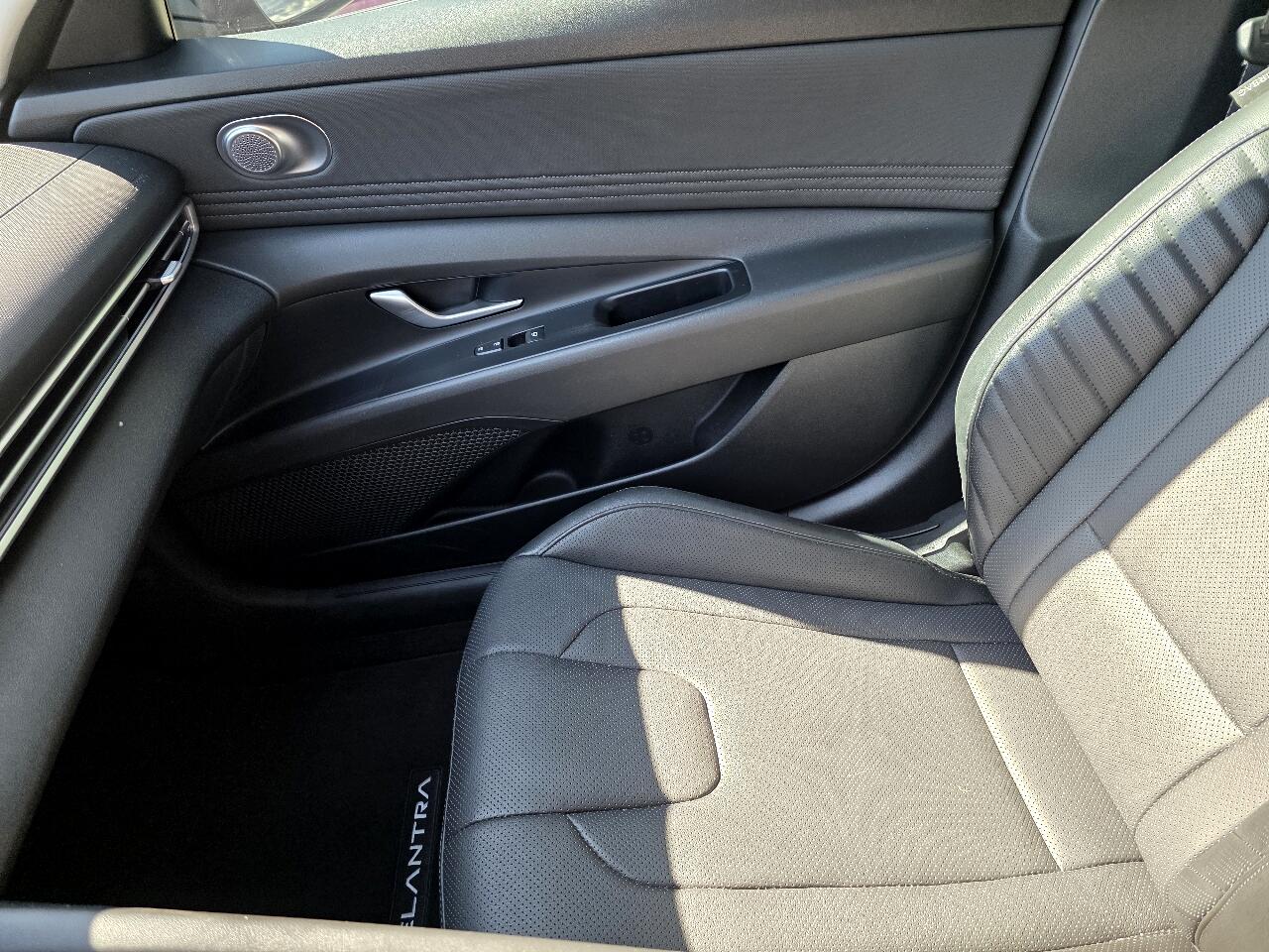 2023 Hyundai Elantra Hybrid Limited photo 20