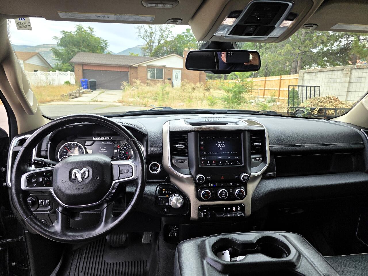 2020 Ram 1500 Laramie photo 12