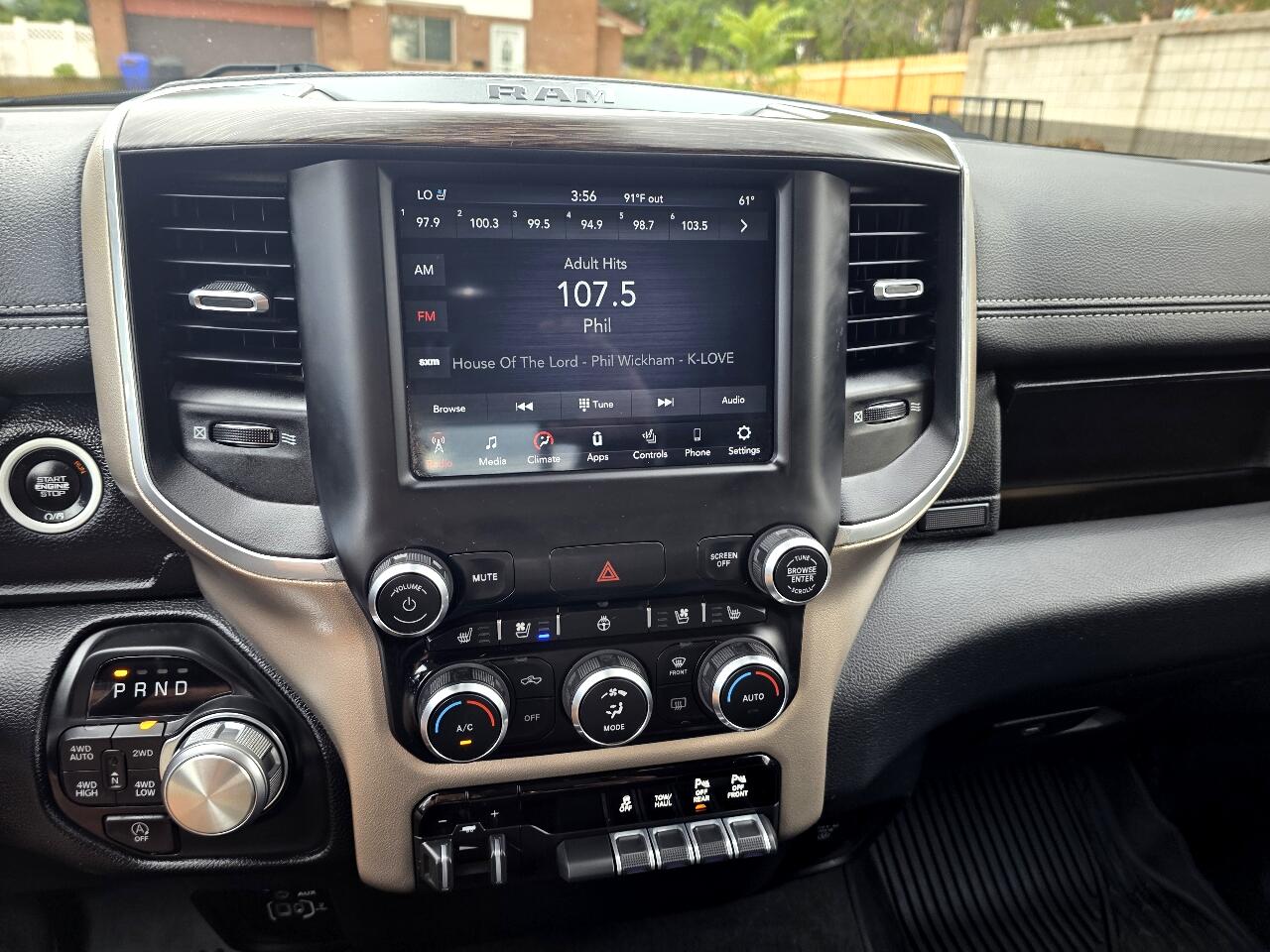 2020 Ram 1500 Laramie photo 17