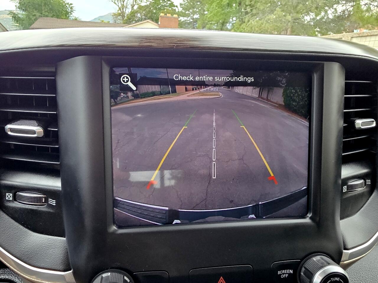 2020 Ram 1500 Laramie photo 21