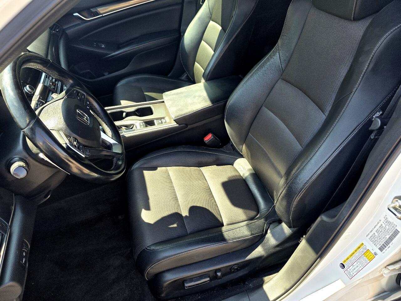 2018 Honda Accord Sport 1.5T photo 6