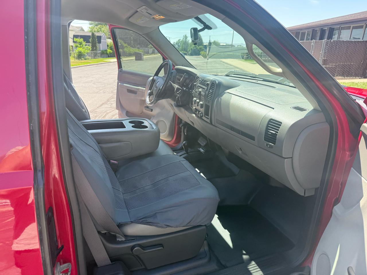 GMC Sierra 3500HD 4WD Ext Cab 158.2" Work Truck 2013