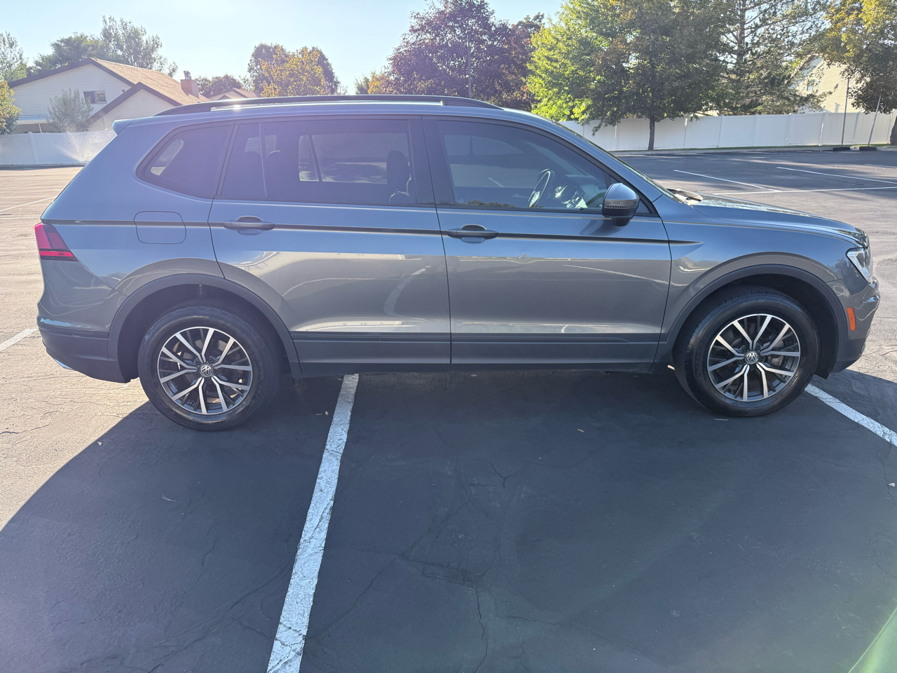 2021 Volkswagen Tiguan S photo 5
