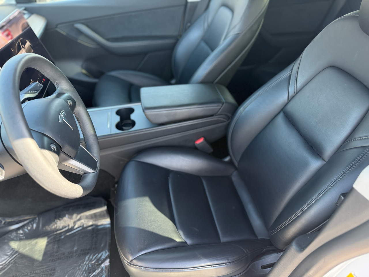 2022 Tesla Model Y Long Range photo 8
