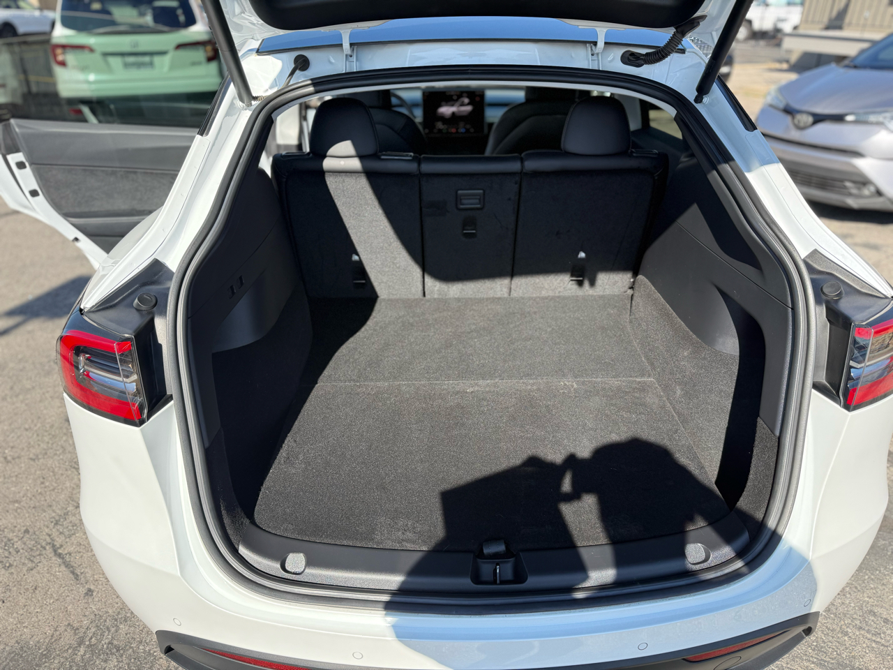 2022 Tesla Model Y Long Range photo 10