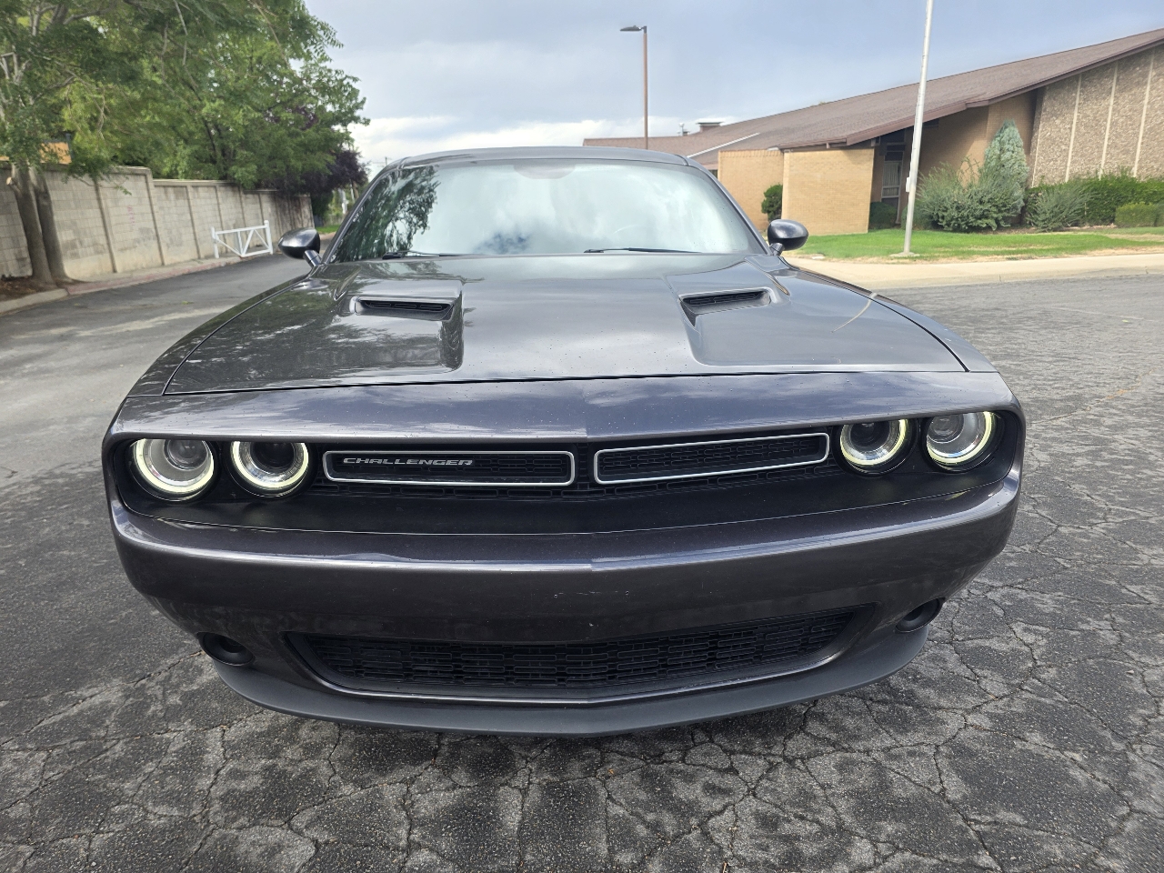2016 Dodge Challenger SXT photo 8