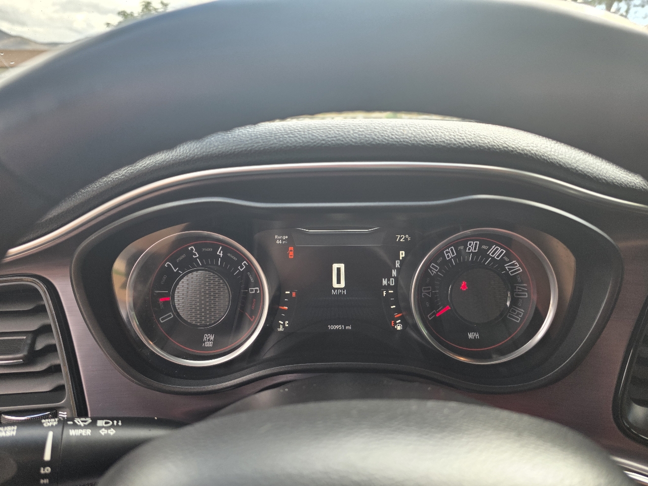 2016 Dodge Challenger SXT photo 12