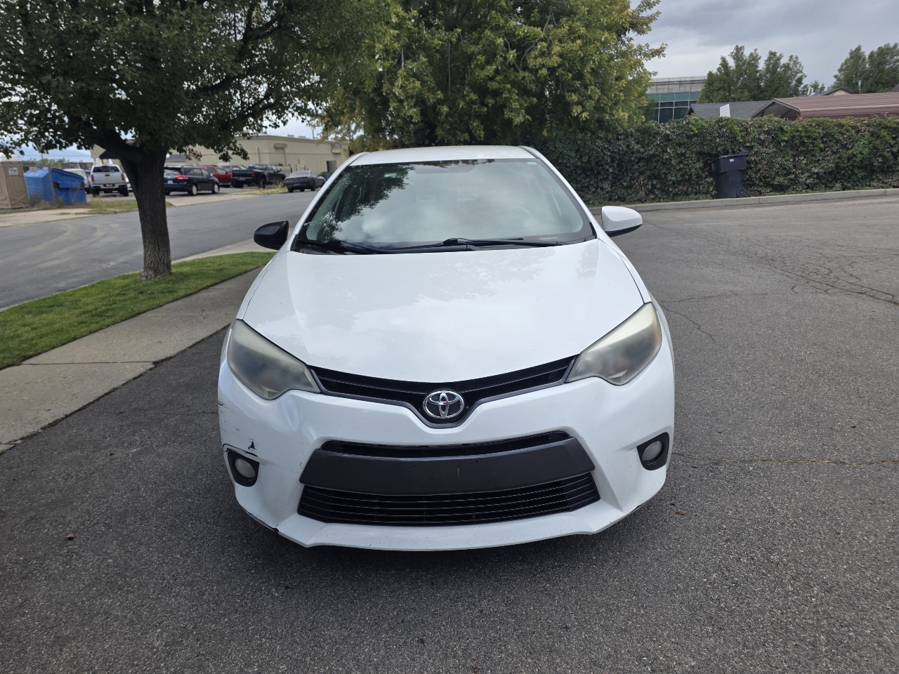 2016 Toyota Corolla LE photo 6