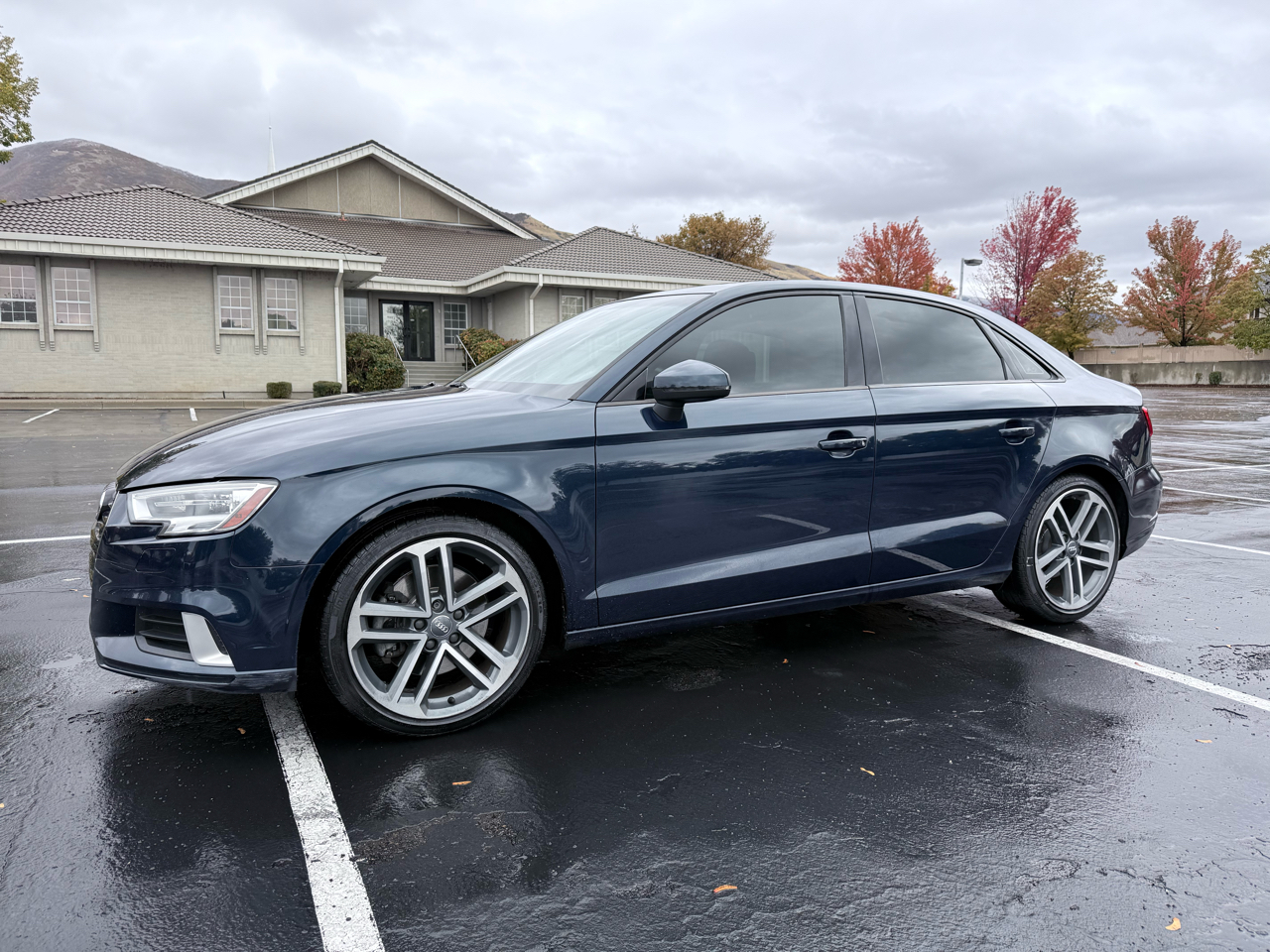 2018 Audi A3 Sedan 2.0 TFSI Tech Premium FWD