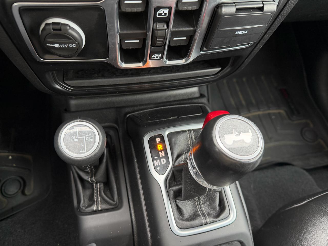 Jeep Wrangler 4xe Unlimited Sahara 4x4 2021