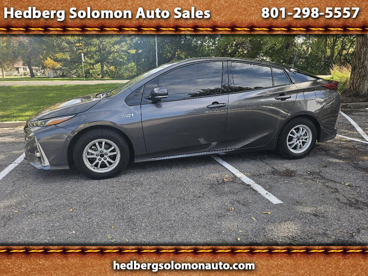 2017 Toyota Prius Prime Advanced (Natl)