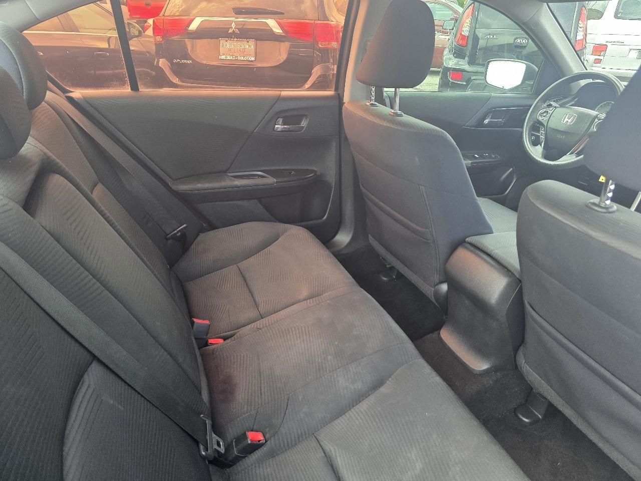 Honda Accord Sedan 4dr I4 CVT LX 2016
