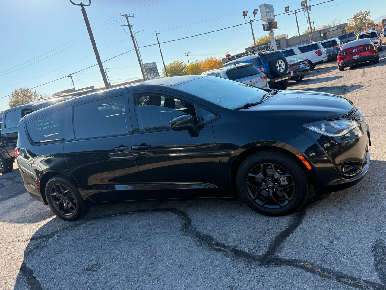 2018 Chrysler Pacifica Touring Plus FWD