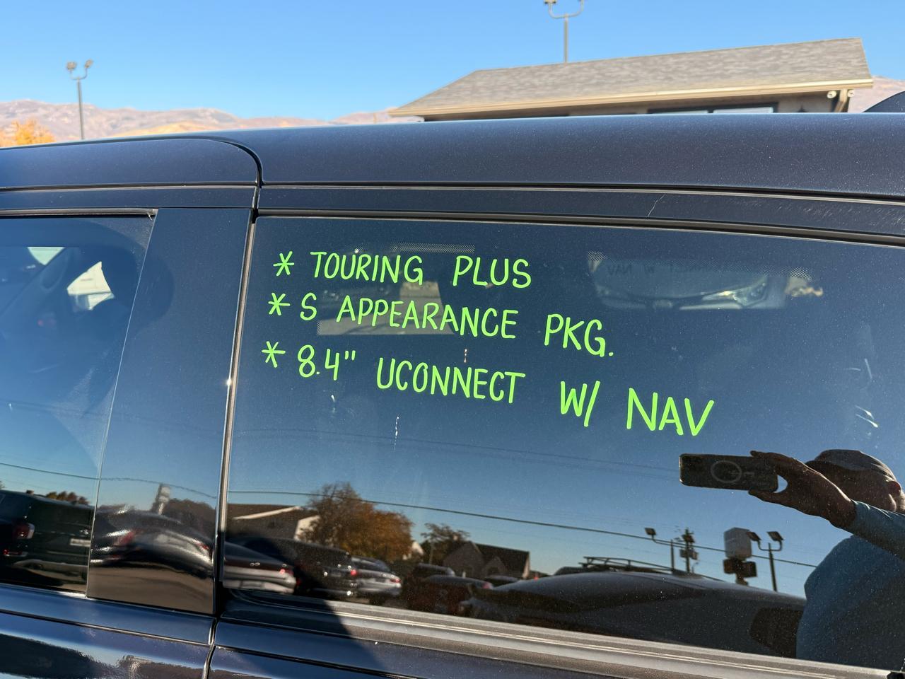 Chrysler Pacifica  2018