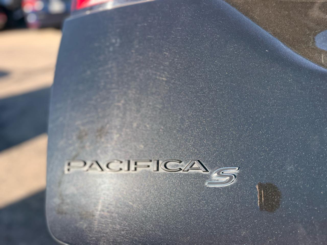 Chrysler Pacifica  2018