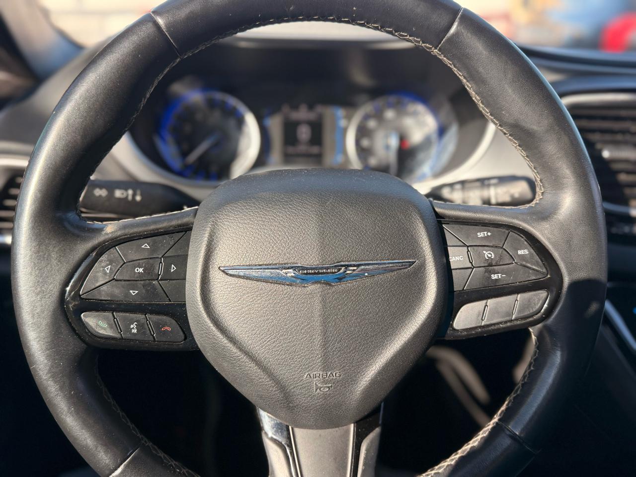 Chrysler Pacifica  2018