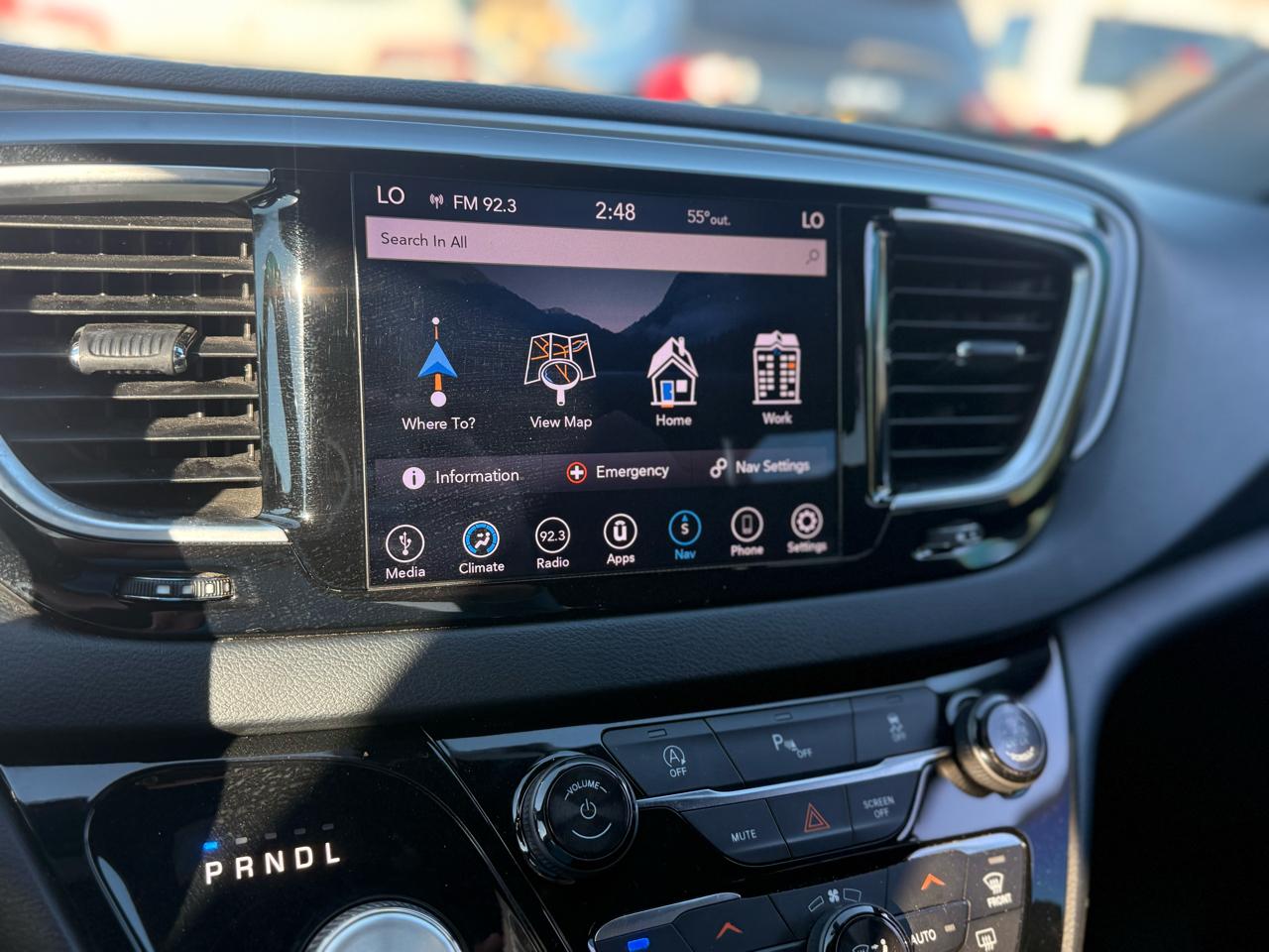 Chrysler Pacifica  2018