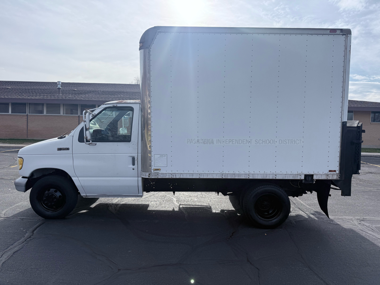Ford Econoline Commercial Cutaway 138" WB SRW 1996