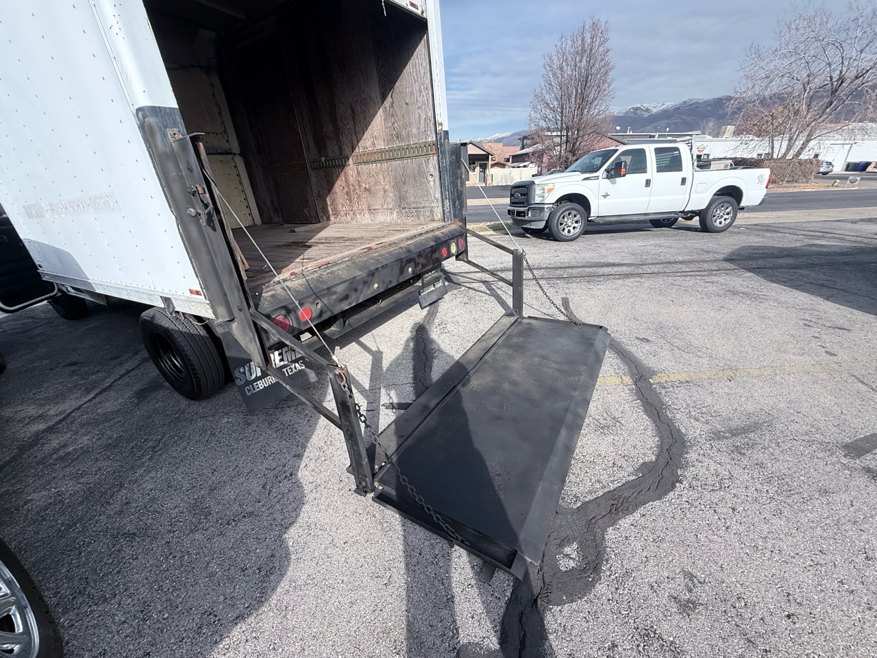 Ford Econoline Commercial Cutaway 138" WB SRW 1996