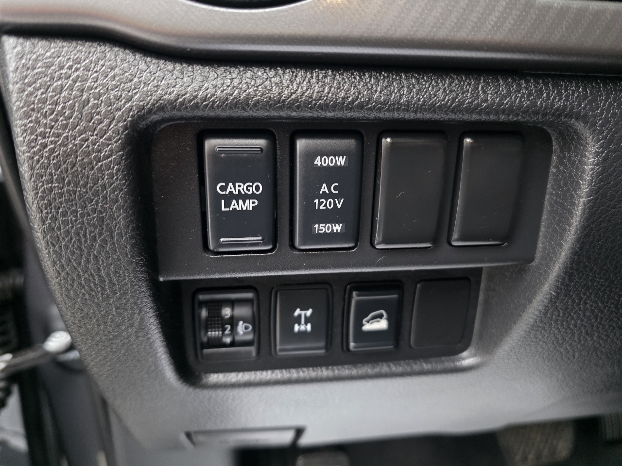 Nissan Titan 4x4 Crew Cab PRO-4X 2021