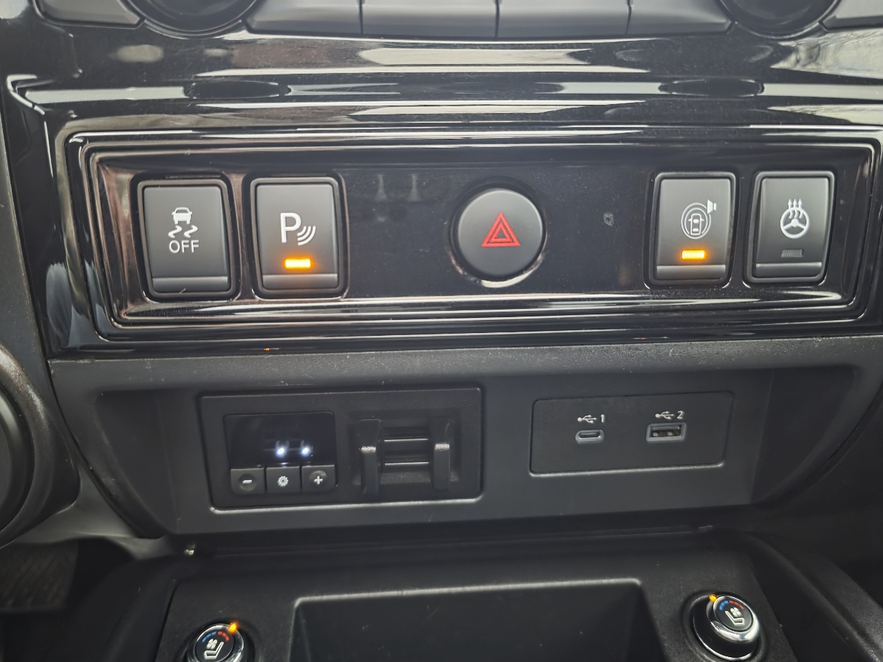 Nissan Titan 4x4 Crew Cab PRO-4X 2021