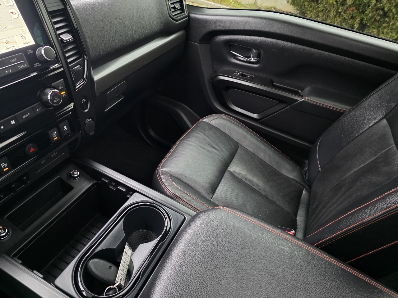 Nissan Titan 4x4 Crew Cab PRO-4X 2021