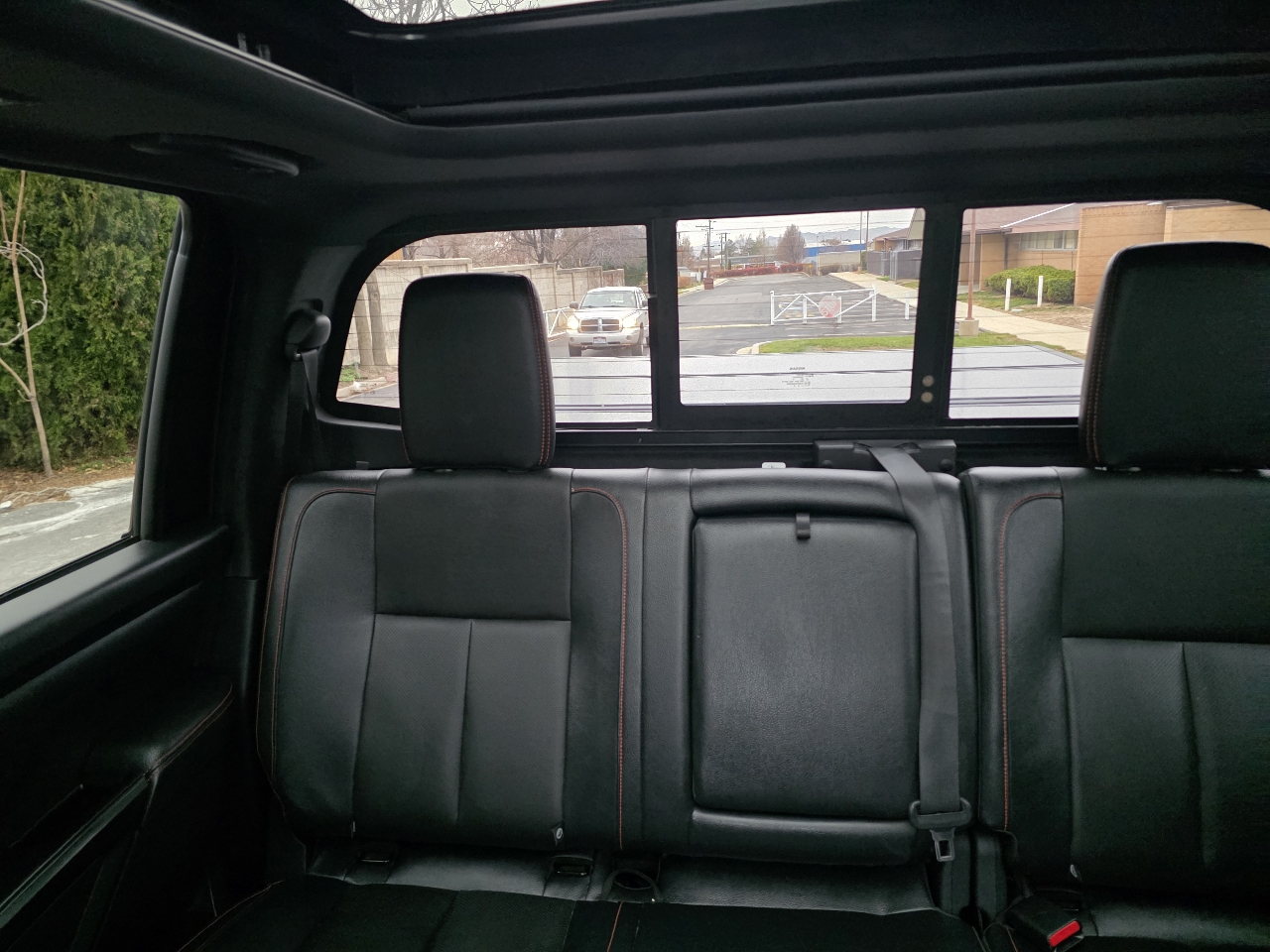 Nissan Titan 4x4 Crew Cab PRO-4X 2021