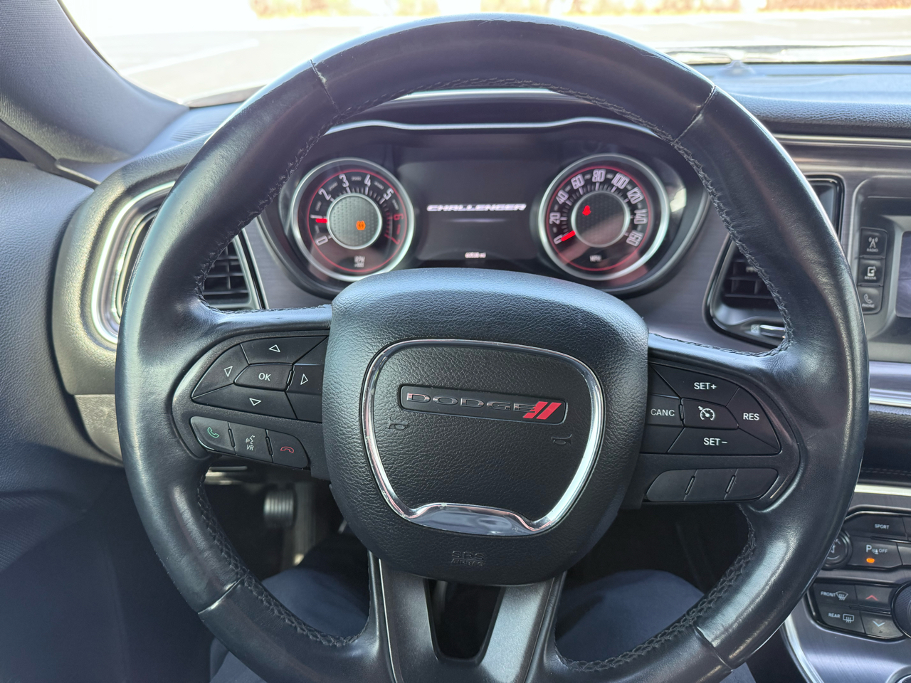 Dodge Challenger 2dr Cpe R/T 2015