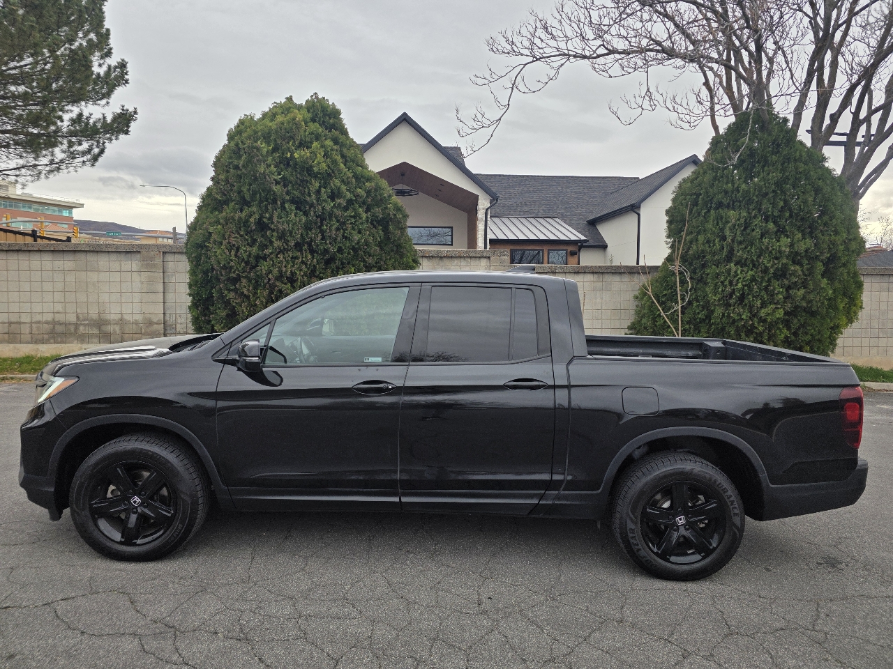 Honda Ridgeline Black Edition AWD 2021