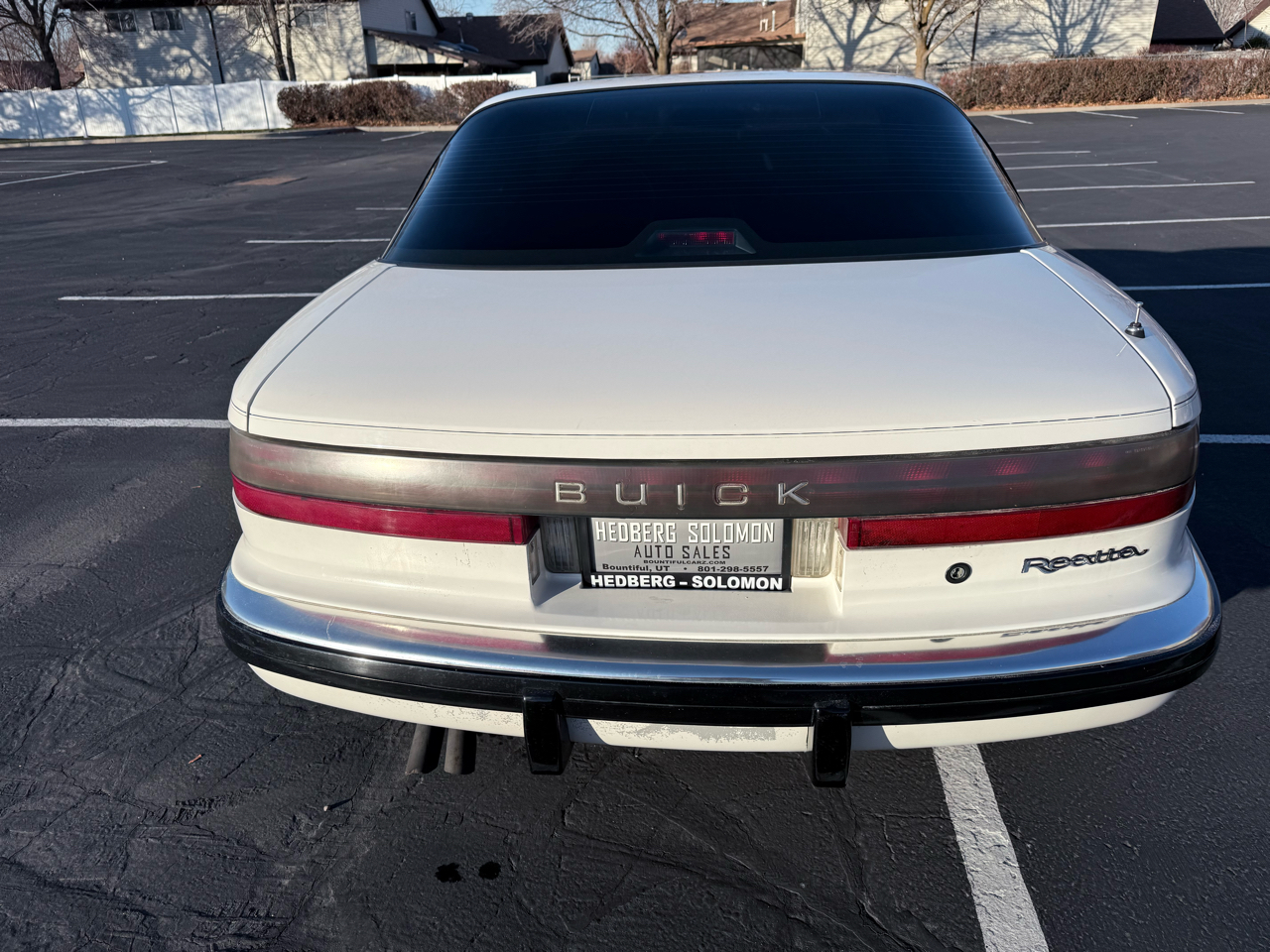 Buick Reatta 2dr Coupe 1990